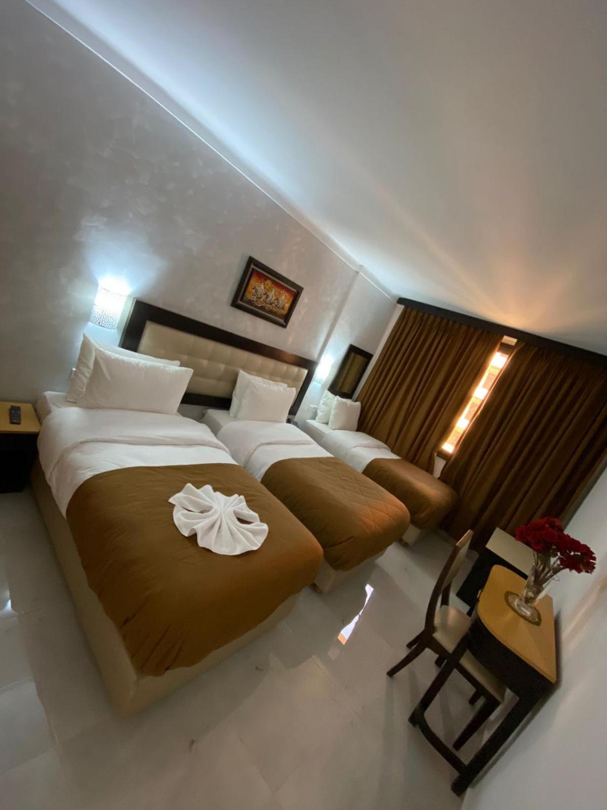 Al Akhawayn Hotell Oujda Rom bilde