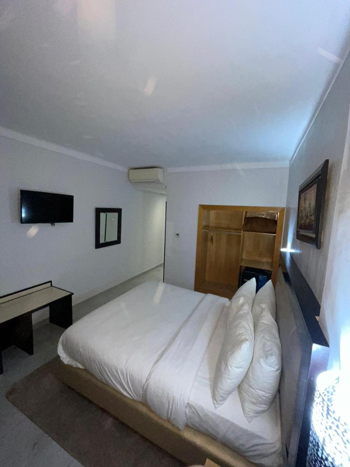 Al Akhawayn Hotell Oujda Rom bilde
